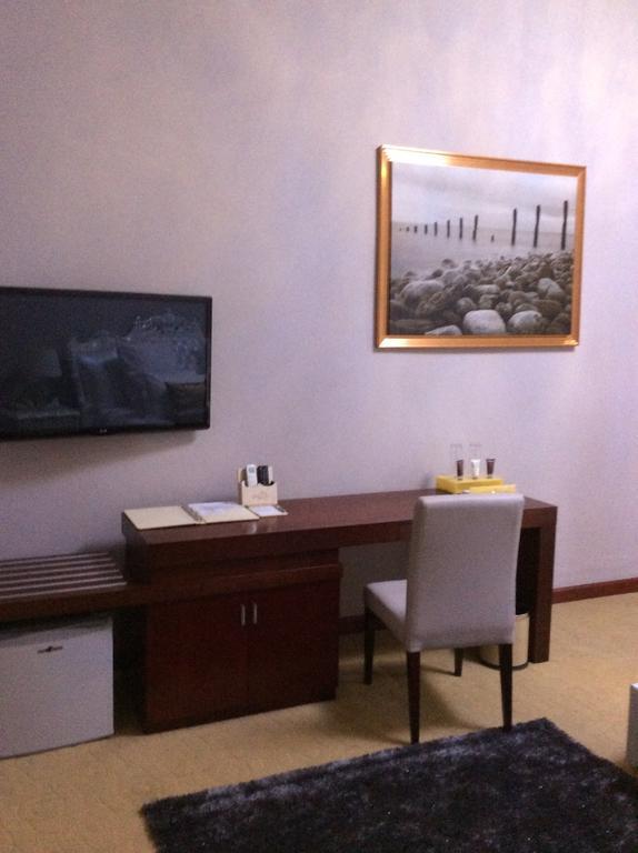 Sherbourne Hotel Kitwe Ngoại thất bức ảnh