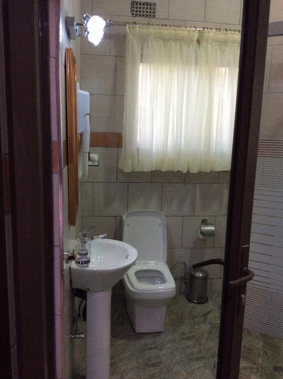 Sherbourne Hotel Kitwe Ngoại thất bức ảnh