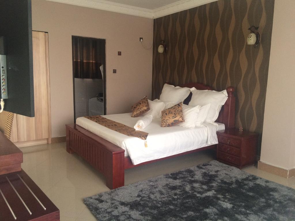 Sherbourne Hotel Kitwe Ngoại thất bức ảnh